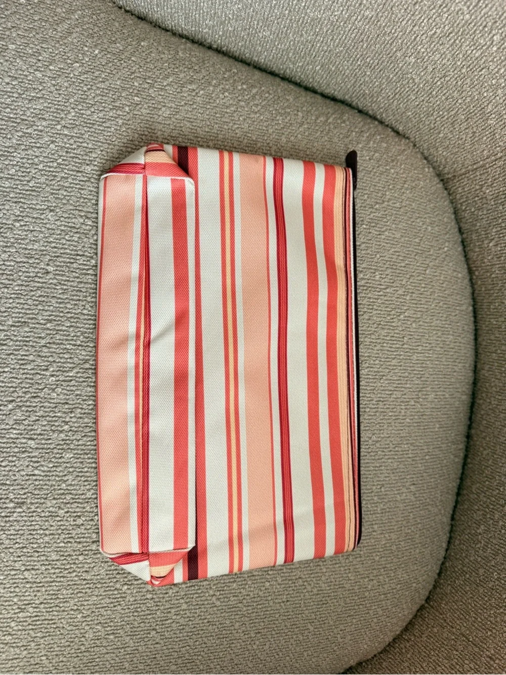 thirty-one Coral and White Striped pouch